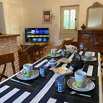 D'hotes De Pouzatel بيت ضيافة Fumel