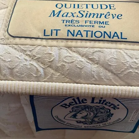 D'hotes De Pouzatel بيت ضيافة 3*