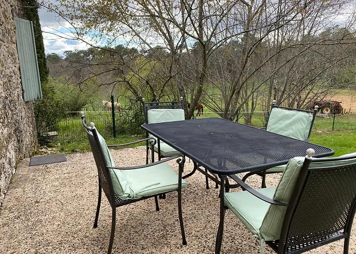 Gasthuis D'hotes De Pouzatel 3*